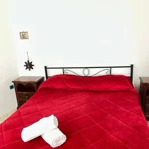  Bed & Breakfast For Rent Livorno-center